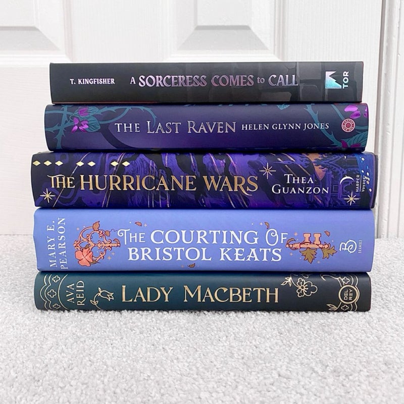 Lot of Special Edition Fantasy/Romantasy Books