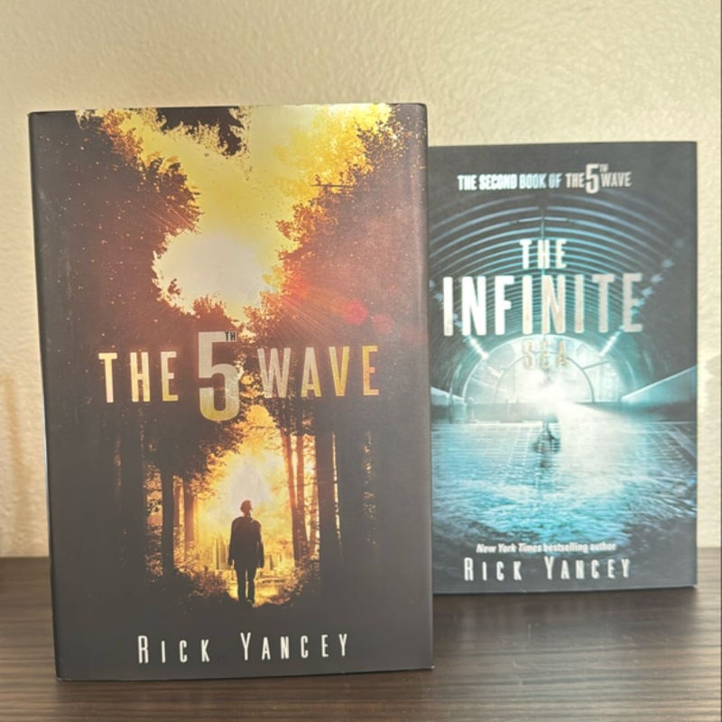 The 5th Wave (Books 1-2)