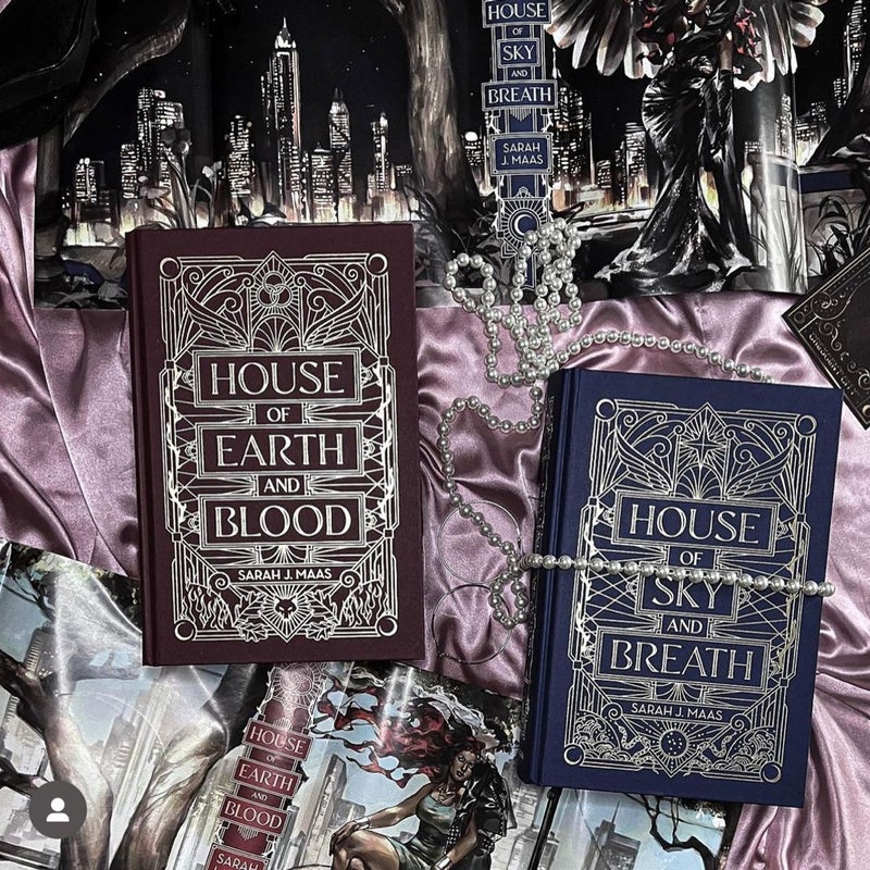 Illumicrate Exclusive: Crescent City 1 & 2