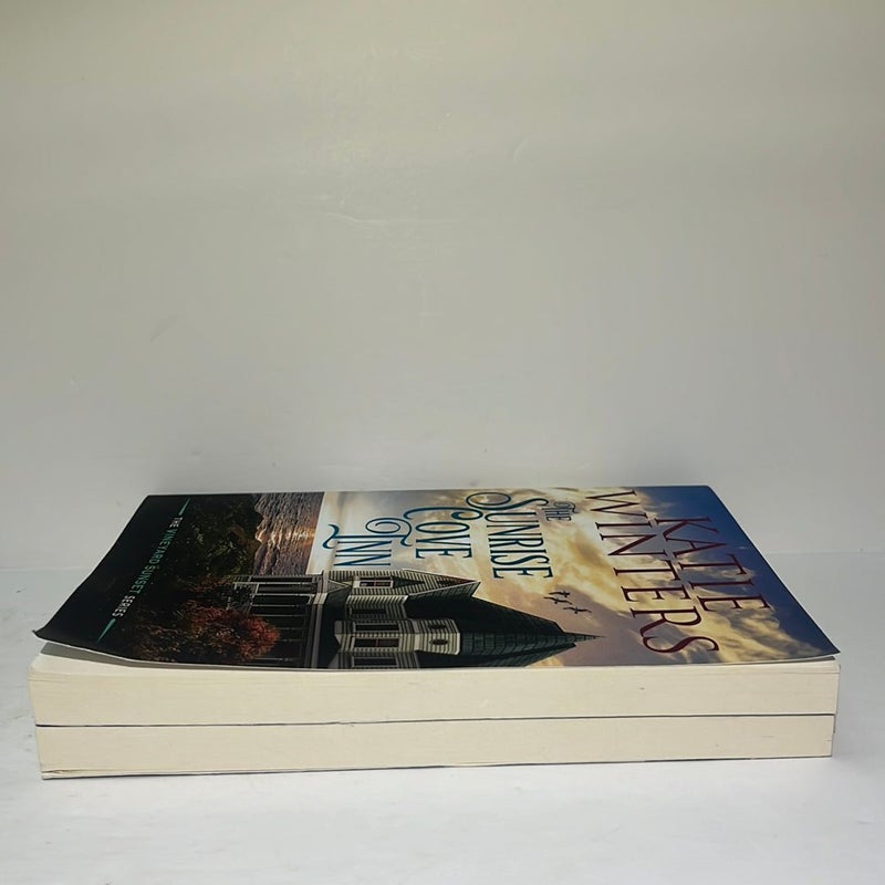 The Vineyard Sunset Series (Book 1&2) Bundle: The Sunrise Cove Inn & Firefly Nights 