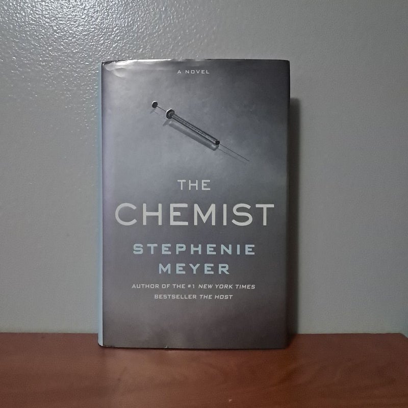 The Chemist 1st Edition 