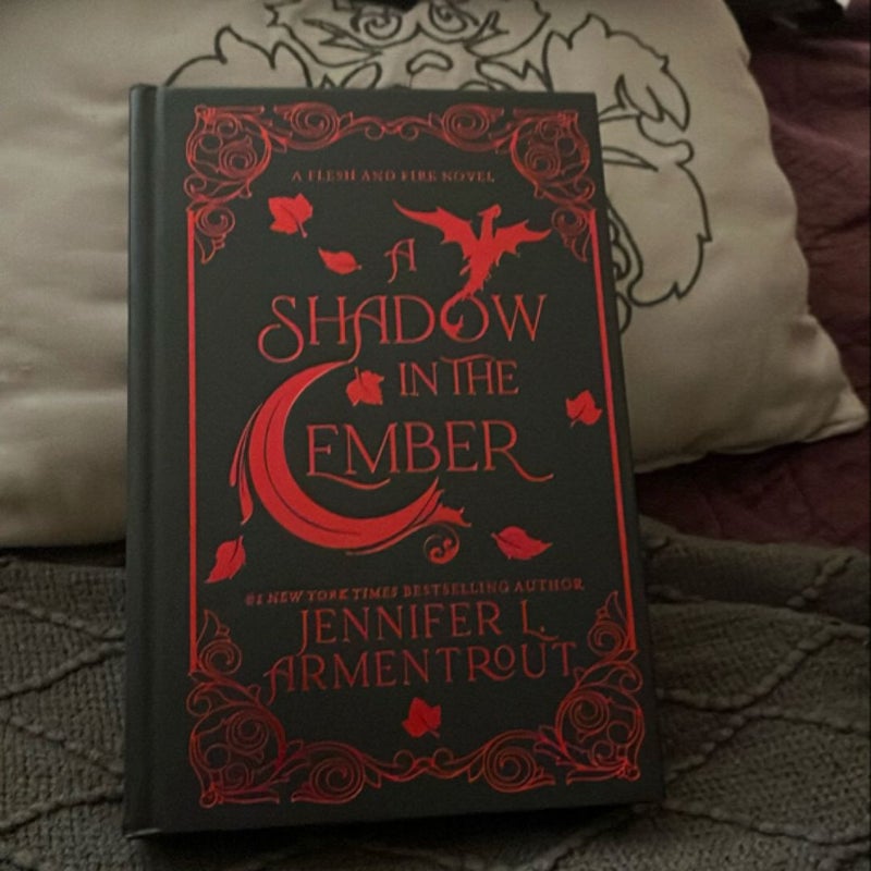 A Shadow in the Ember **SIGNED APOLLYCON 2022**