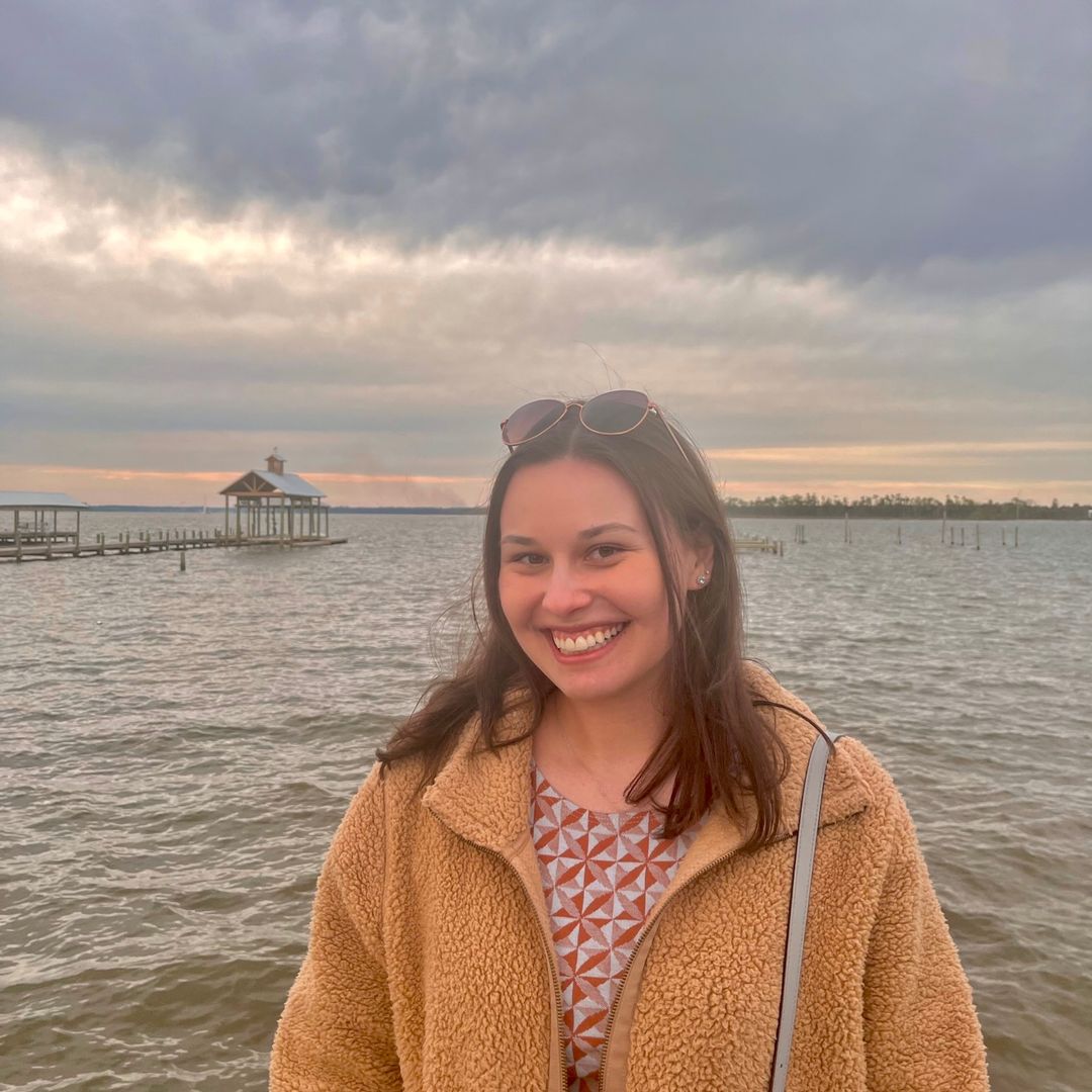 Gabriella Reads Books