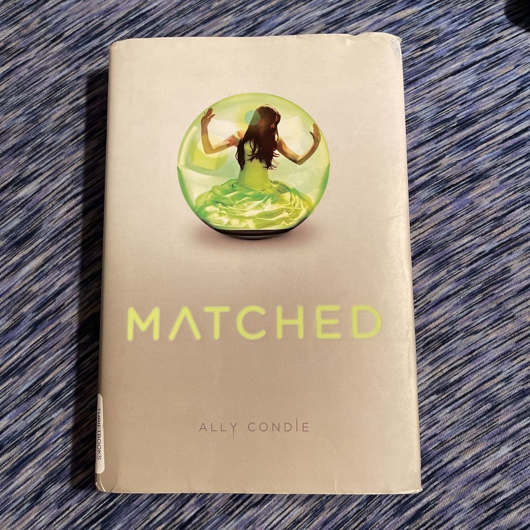 Matched by Ally Condie, Hardcover Pangobooks
