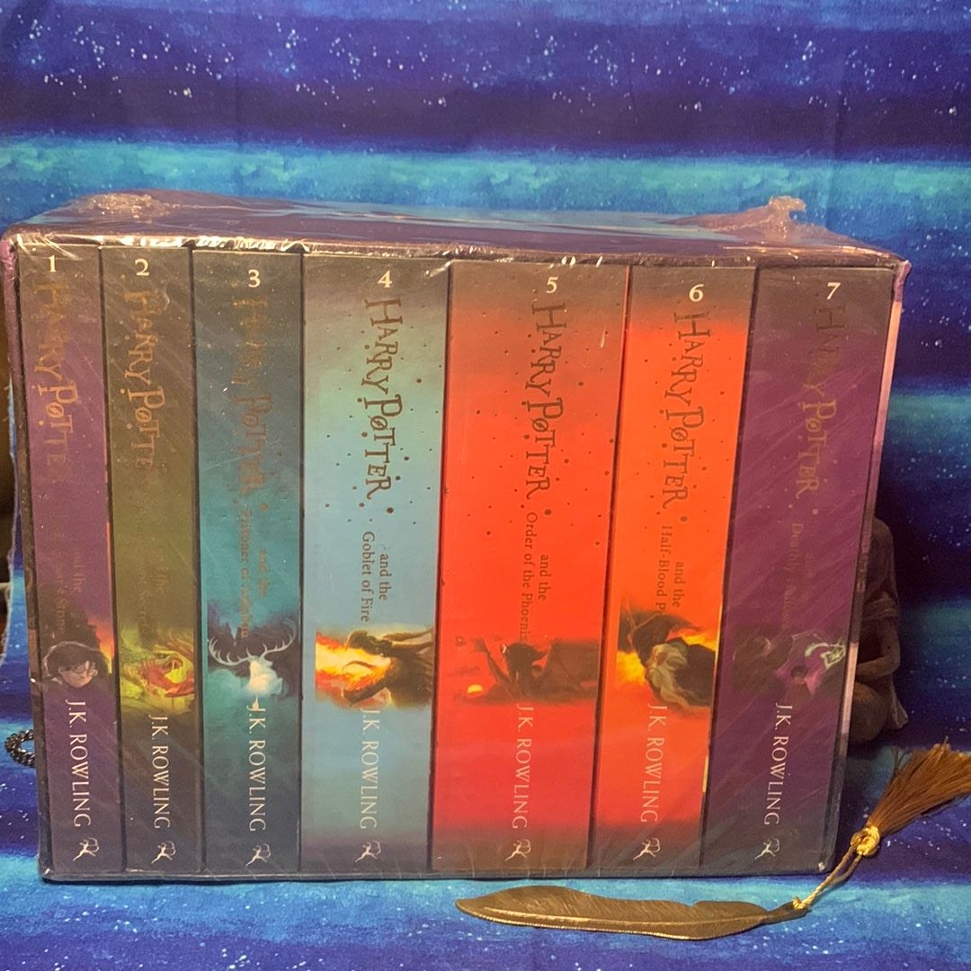 JK Rowling's Harry Potter Scholastic Special Edition 2-Book Collection:  Harry Potter and the Chamber of Secrets (Book 2); Harry Potter and The  Goblet