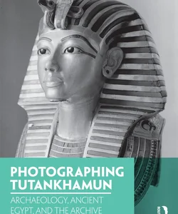 Photographing Tutankhamun
