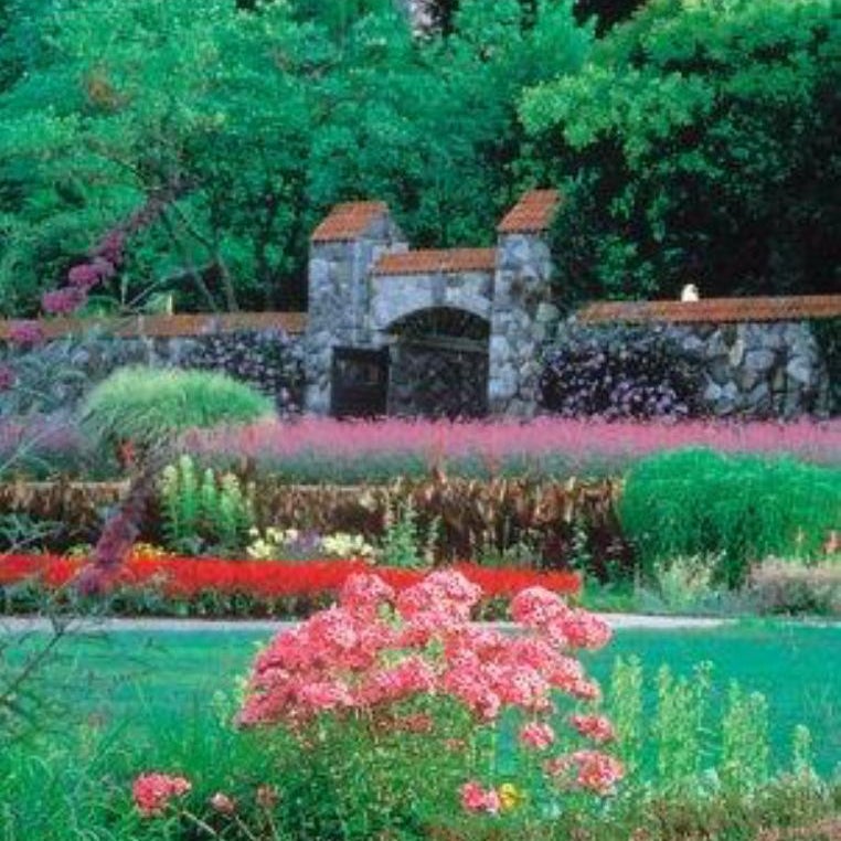 The Garden Lover's Guide to the South