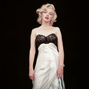 Essential Marilyn Monroe O/P
